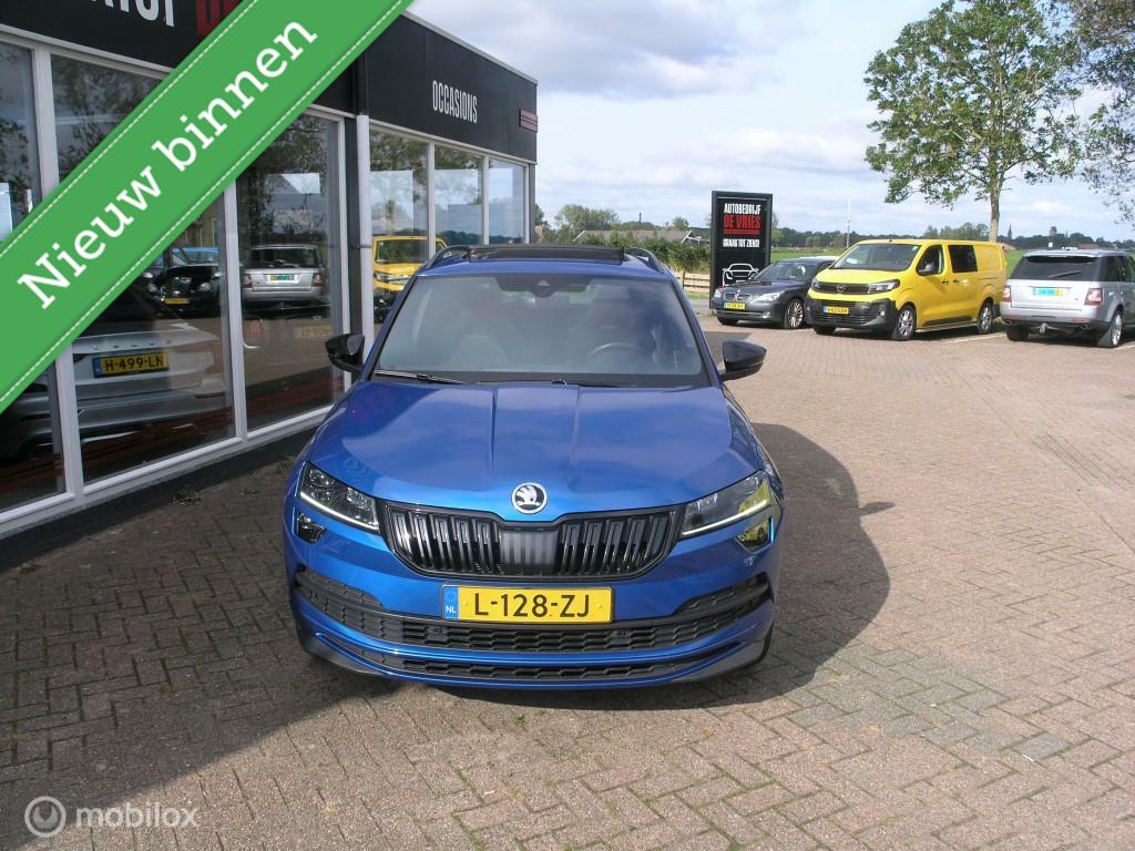Škoda Karoq 1.5 TSI ACT Sportline Pano/ACC/Virtual/Newmodel 40270486-1.jpg | Autobedrijf De Vries