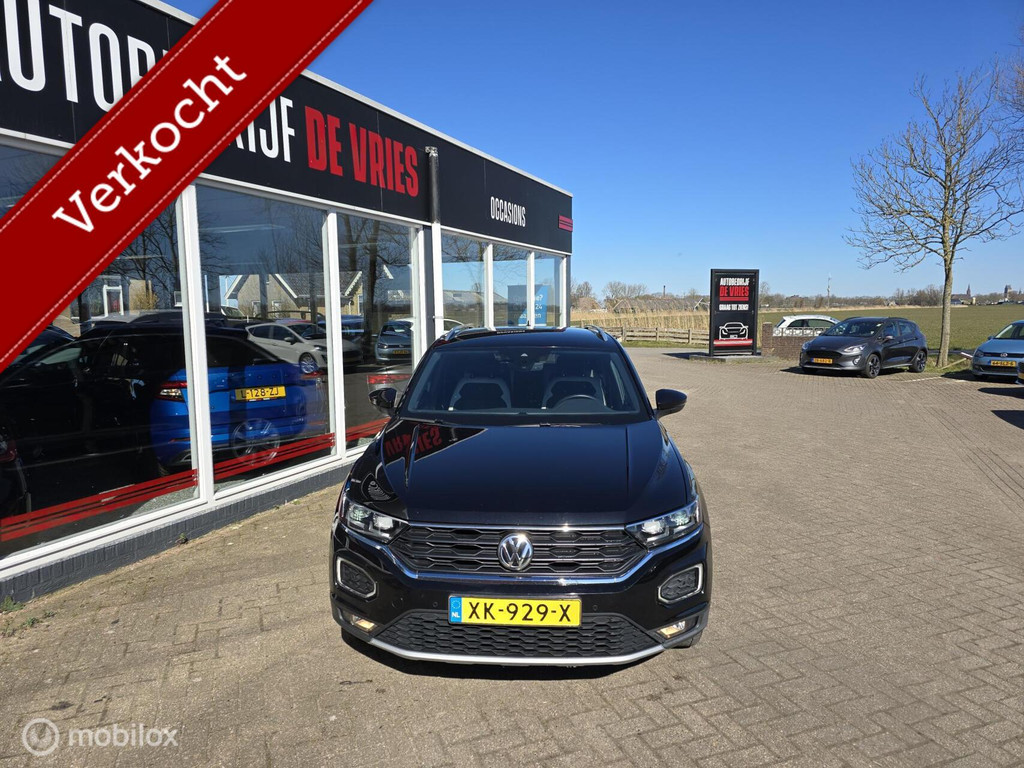 Volkswagen T-Roc 1.5 TSI Sport ACC/Virtual/Camera/18Inch/NAP 43625007-1.jpg | Autobedrijf De Vries