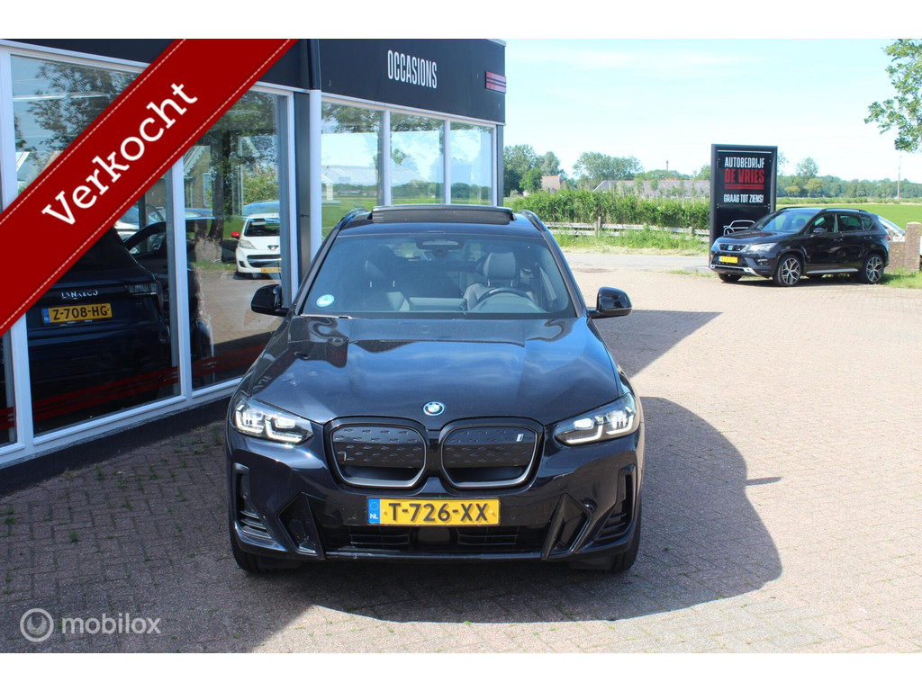 BMW iX3 Executive 80 kWh M-Sport 3-Fase Pano/ACC/ShadowLine 54501778-1.jpg | Autobedrijf De Vries