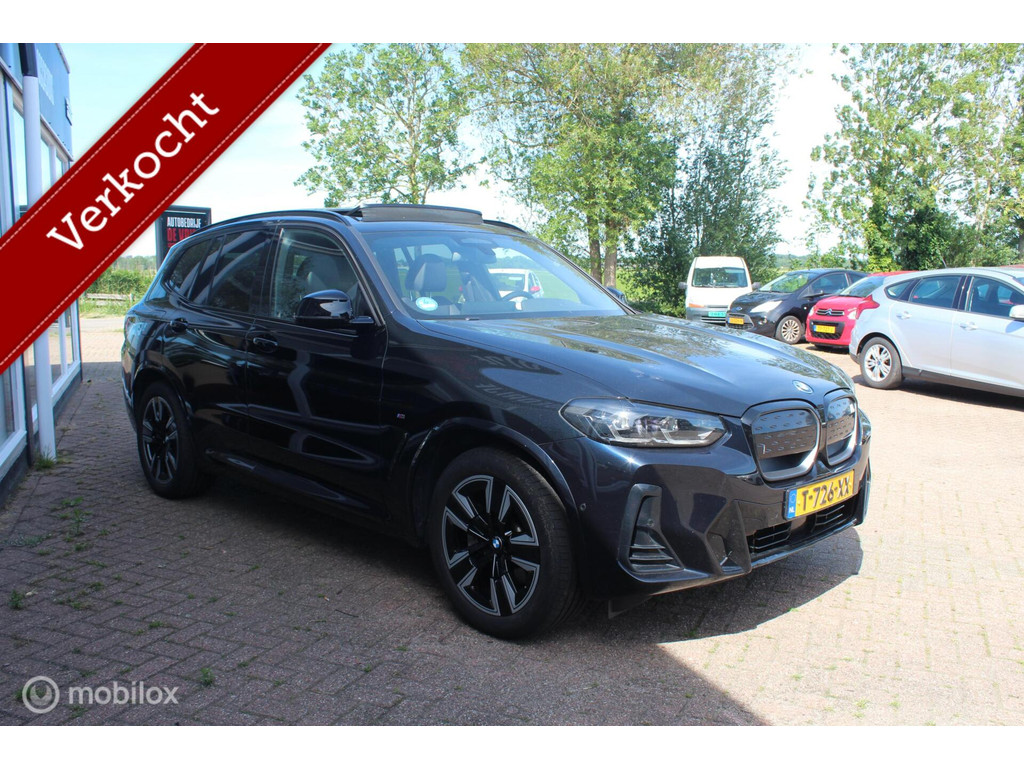 BMW iX3 Executive 80 kWh M-Sport 3-Fase Pano/ACC/ShadowLine 54501778-2.jpg | Autobedrijf De Vries