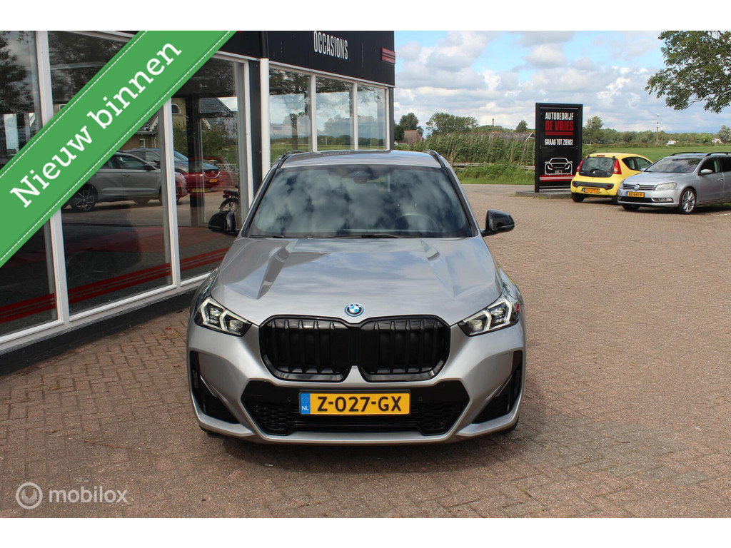 BMW X1 xDrive25e M-Sport Trekhaak/ACC/Lane-Assist/Matrix/NAP 55592042-1.jpg | Autobedrijf De Vries