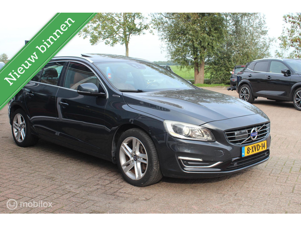 Volvo V60 2.4 D5 Summum Leder/Opendak/Adaptive-Cruise/Memory 57072712-2.jpg | Autobedrijf De Vries